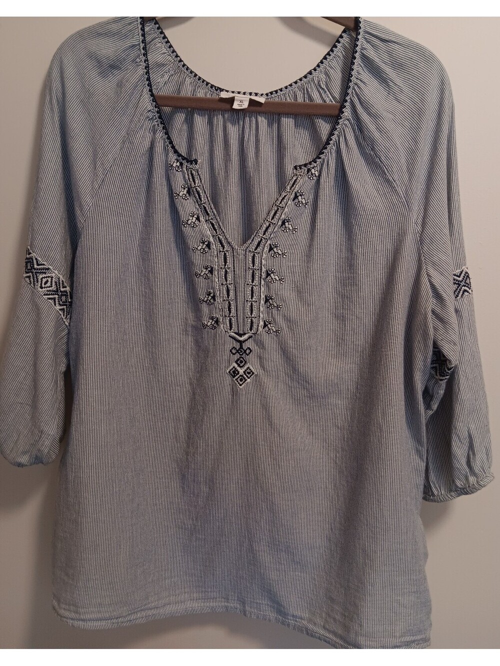 Women's boho style embroidered blouse